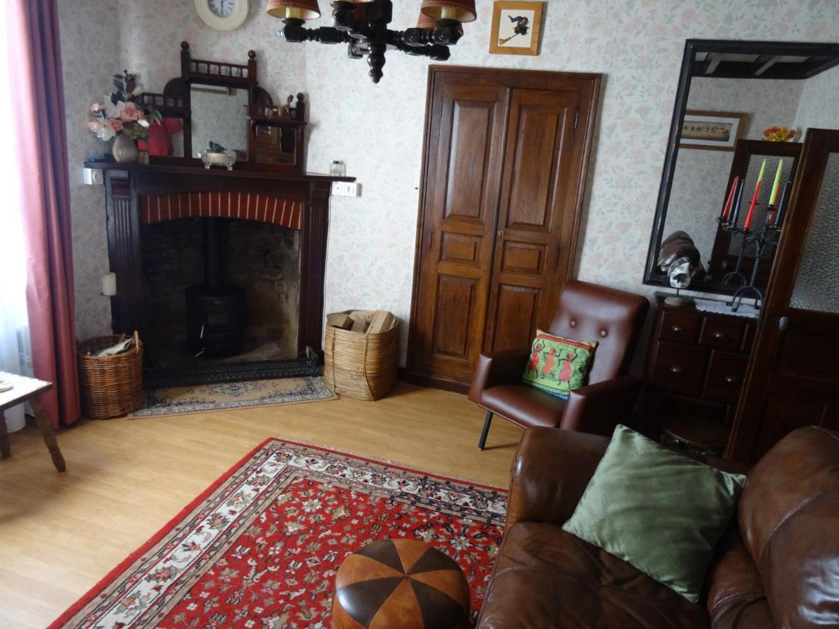 Charming French Cottage-Gite In The Heart Of Quiet Gorron Zewnętrze zdjęcie